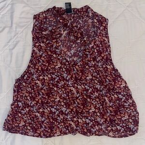 Forever 21 Maroon Floral Sleeveless Top